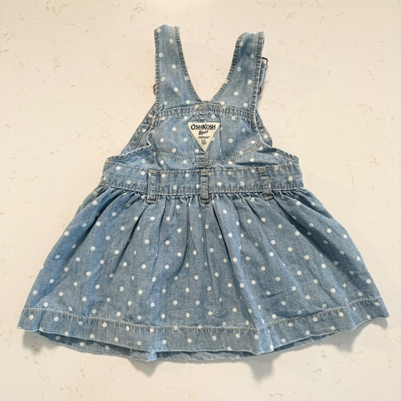 OskKosh 12m outfit - Picture 4 of 9